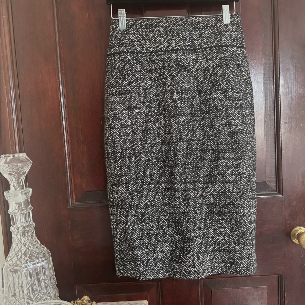 Zara Black & White Tweed Pencil Skirt